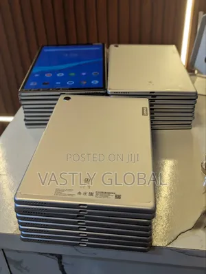 Lenovo M10 Plus 32 GB Silver