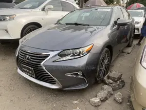 Lexus ES 350 FWD 2016 Gray