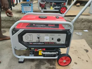 Maxmech Rfs-5200e Gasoline Generator.