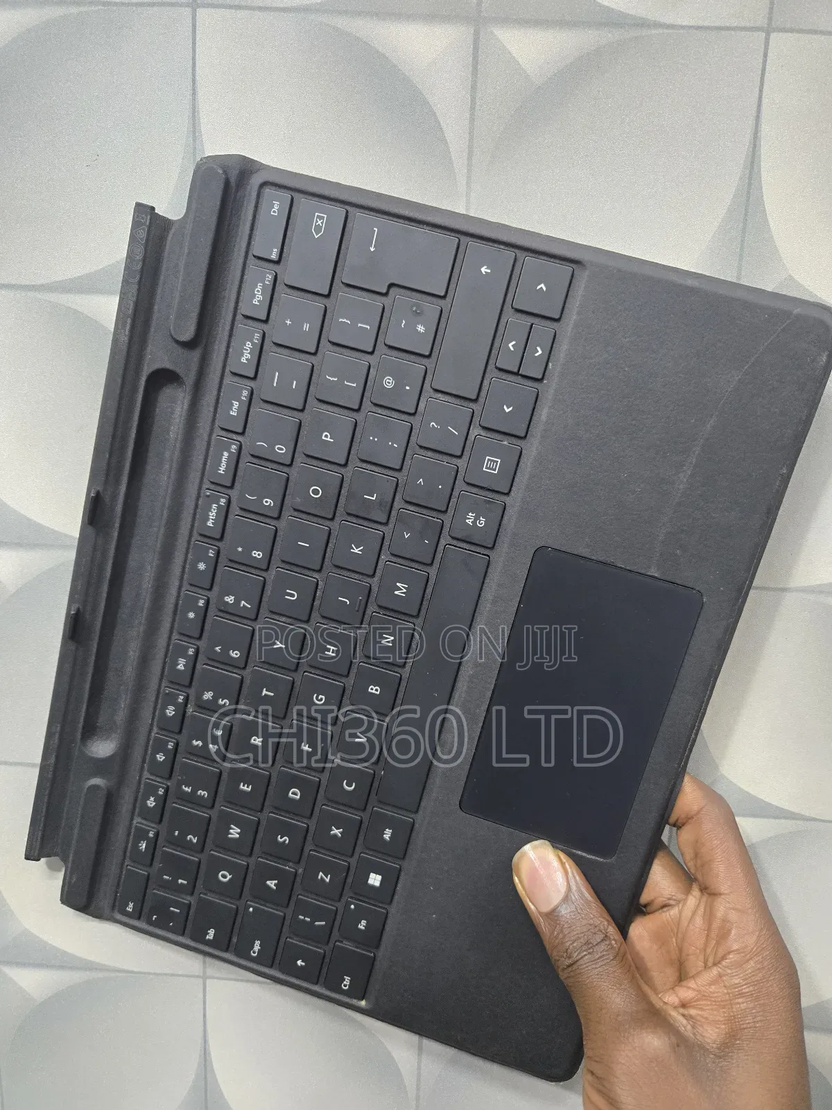 Microsoft Surface Pro 8 Keyboard