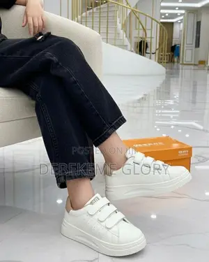 Fully Boxed White Sneakers