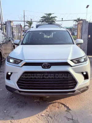 Toyota Highlander Limited AWD 2024 White