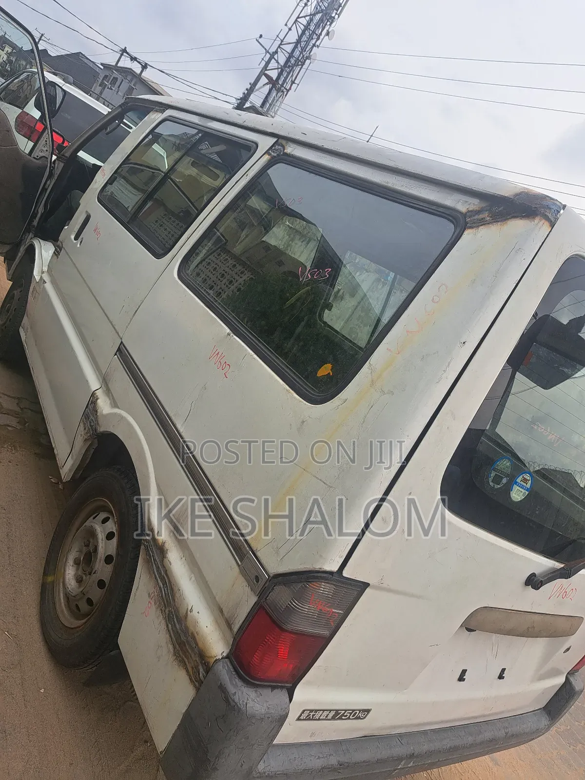 Mazda Bongo 2010