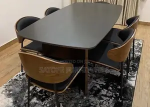Luxurious Dining Set