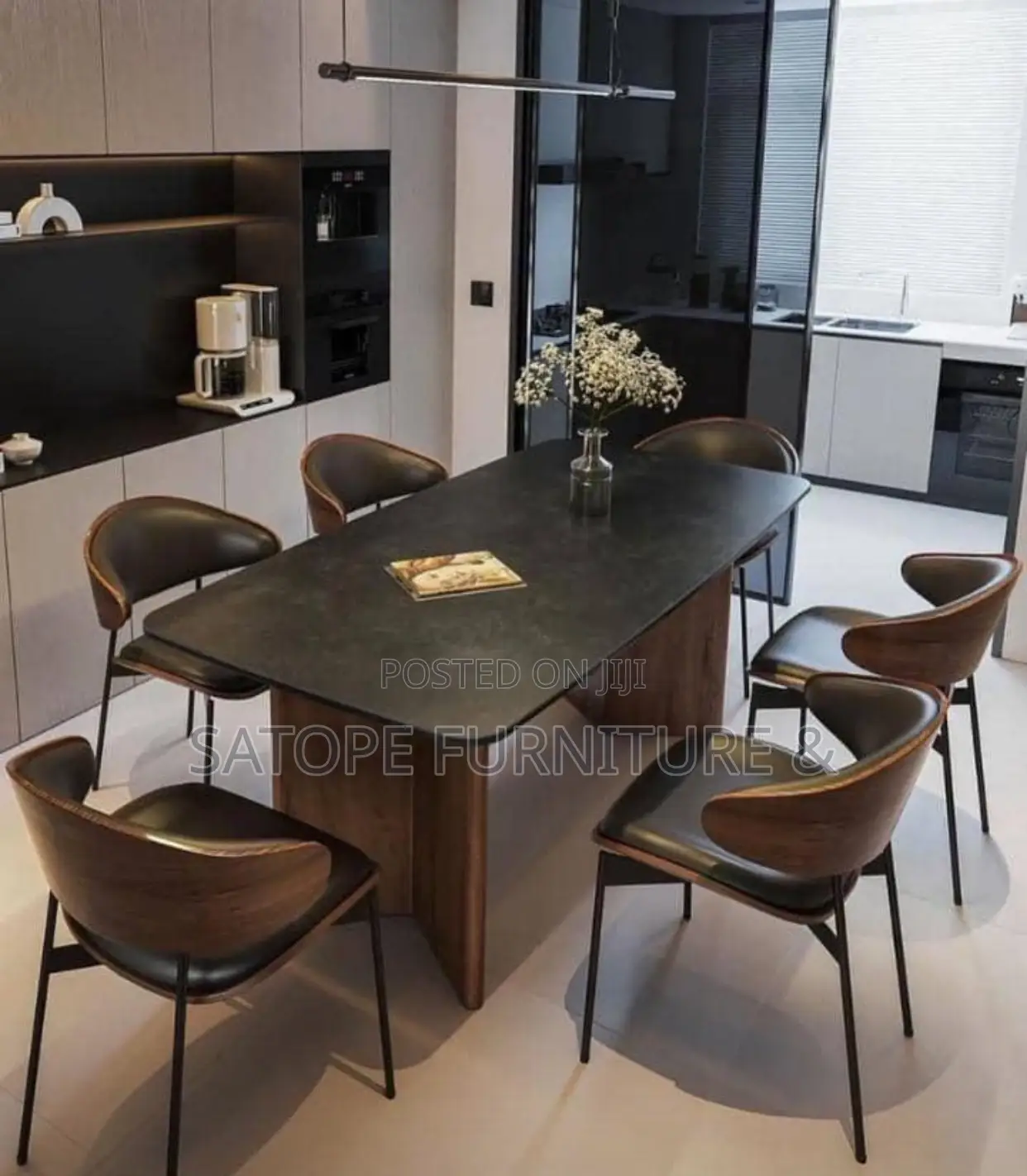 Luxurious Dining Set