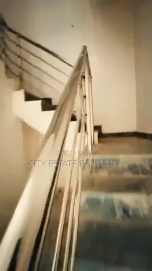 4bdrm Duplex in City Estate, Guzape District for rent