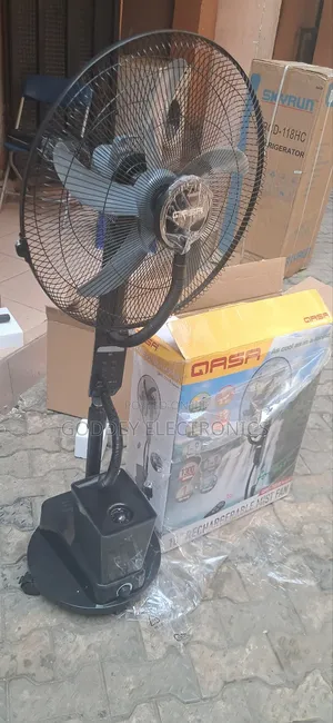 Gasa 18" Mist Rechargeable Fan 1 Year Warranty