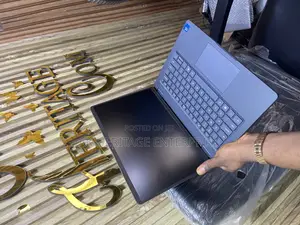 Laptop Dell 16GB Intel Core Ultra 7 SSD 512GB