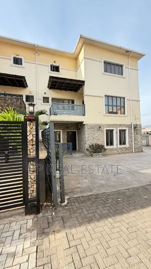 5bdrm Duplex in Mabushi for sale