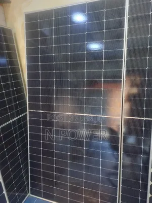 Jinko Solar Panel 144cell Halfcut 600w Byfecial