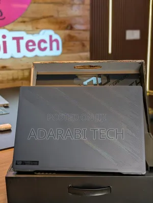 Laptop Asus ROG Zephyrus G15 40GB AMD Ryzen 9 SSD 1T