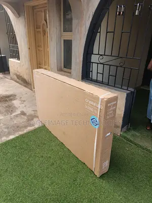 Brand New Samsung 65 Inch Crystal Uhd – Slim Design