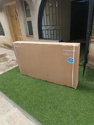 Original Samsung 65" Uhd Tv + Free Wall Bracket Delivery