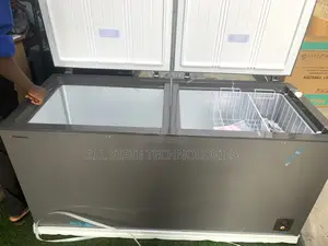 Hisense Dual-Lid Chest Freezer 500 Litres for Home Business