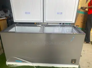 Hisense Large 500l Chest Freezer With Two Opening Lids