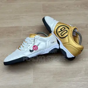 Original Nike Total 90 Iii Sp Metallic Gold Sneakers
