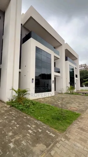 5bdrm Duplex in Jabi for sale