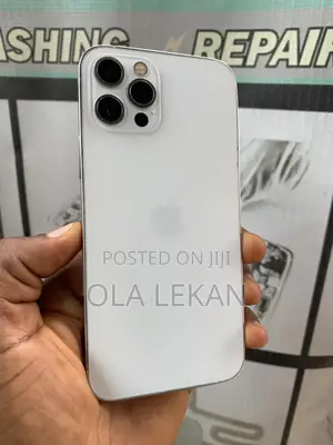 Apple iPhone 12 128 GB White