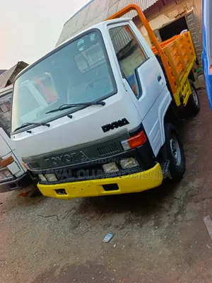 Nigeria Use Toyota Dyna 150 3y Petrol Engine