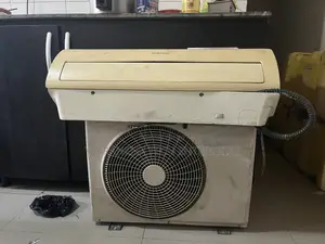 Samsung Split Air Conditioner (Fairly Used, Working Perfectly)