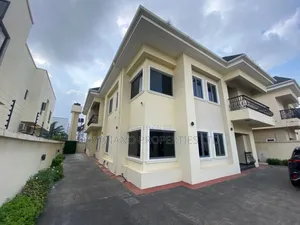 5bdrm Duplex in Ikeja GRA for rent