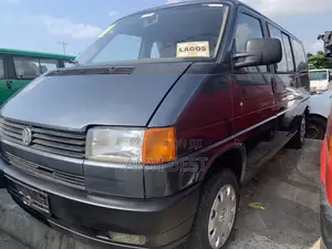 Volkswagen Transporter 2002 Grey