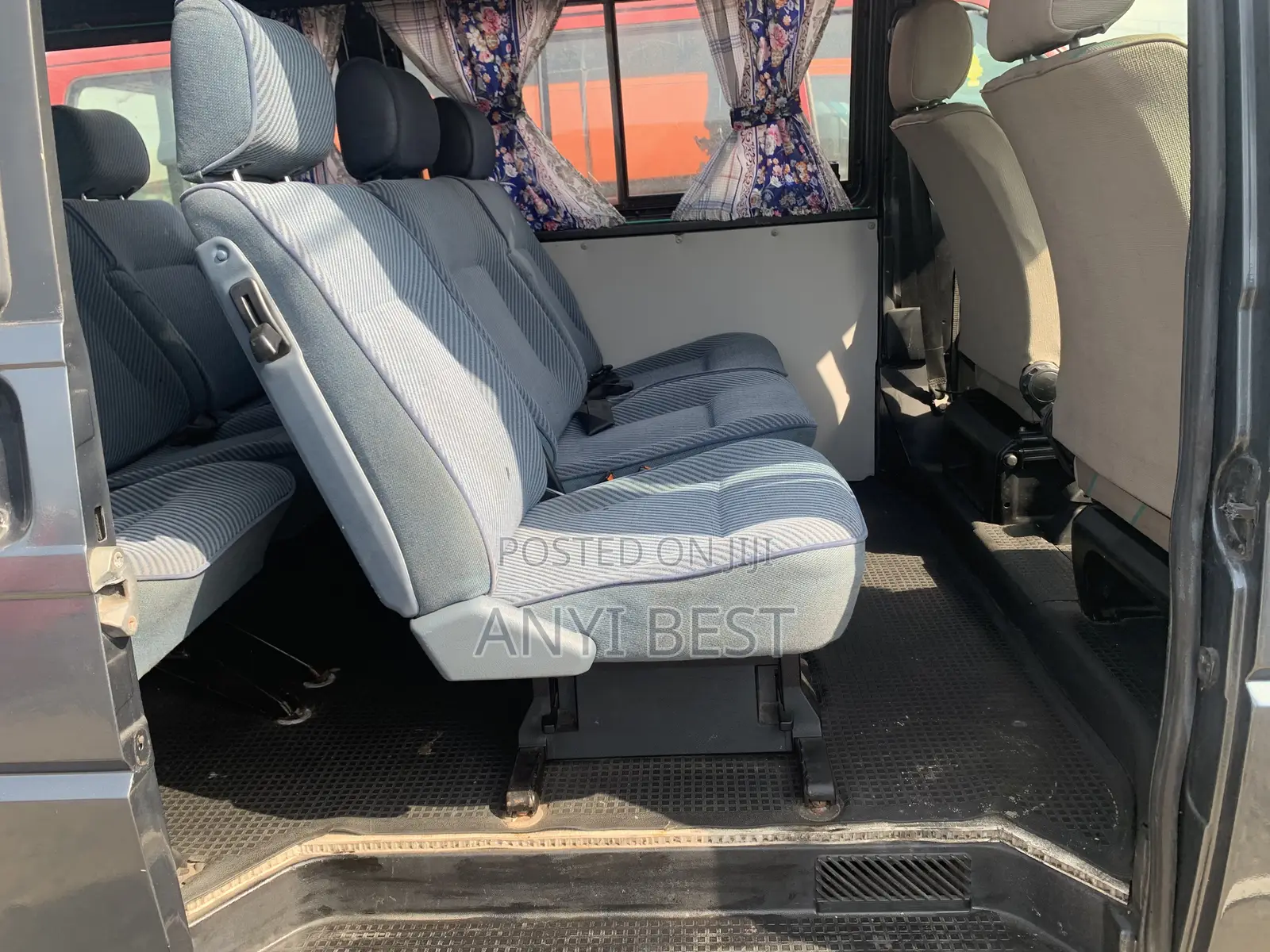 Volkswagen Transporter 2002 Grey