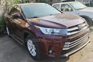 Toyota Highlander 2016 Red
