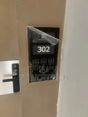 Durable DND Plate Hotel Installation