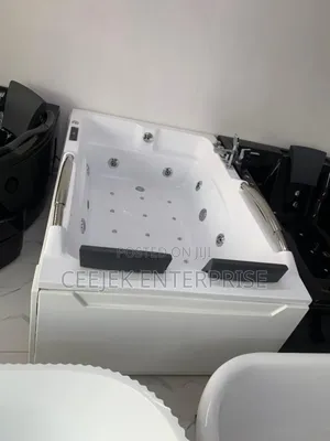 Original Double White Jaccuzi