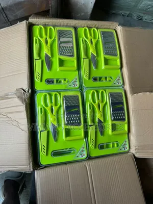 Souvenir Knife Set