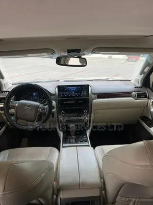 Lexus GX 460 Luxury 2016 Gold