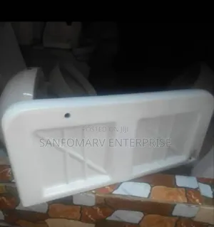Urinal Divider