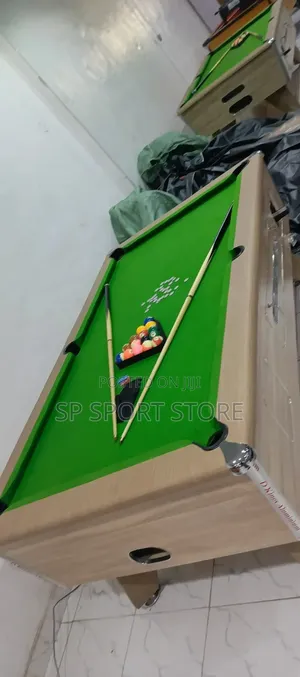 7ft Switch Marble and Coin Snooker