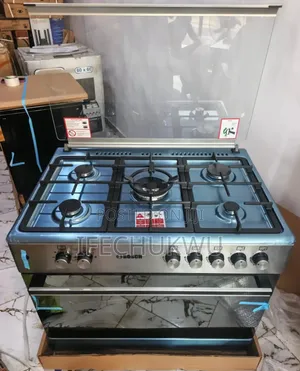 Quality Bosch German New Design Automatic 5 Burners Standing Cooker