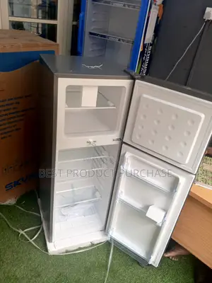 Skyrun 138l Top Freezer Fridge – Factory Sealed