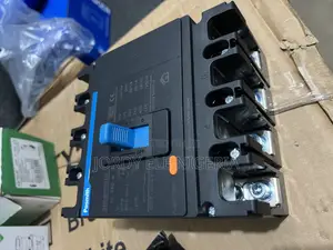 Posmith McCb Breaker 250amp/4pole