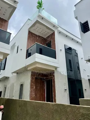 4bdrm Duplex in Igbo-efon for sale