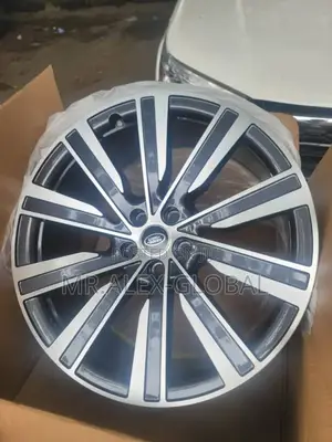2023 Range Rover Rim Original
