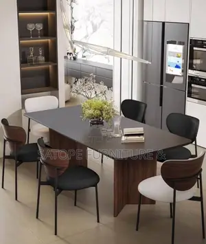 High Quality Dinning Table and Chairs
