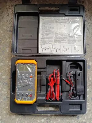Tes1550 - Multimeter For Automotive Testing