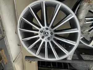 22 Inches Original Gle Cube Mercedes Rim Front and Back
