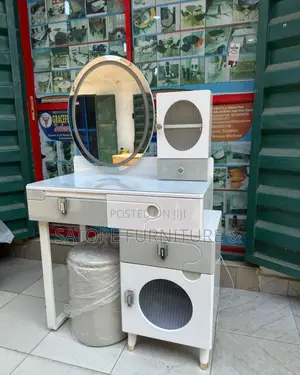 Luxury Mirror Console