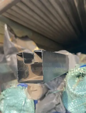 40x40 Stainless Steel Groove Pipe Black