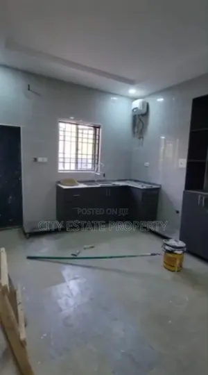 4bdrm Duplex in Life Camp for rent