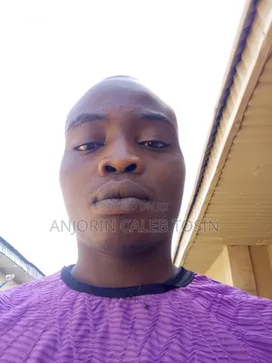 Video Editor and Graphic Designer