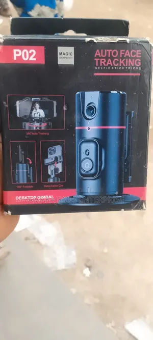 P02 Auto Face Tracking Gimbal Tripod 360° Rotation