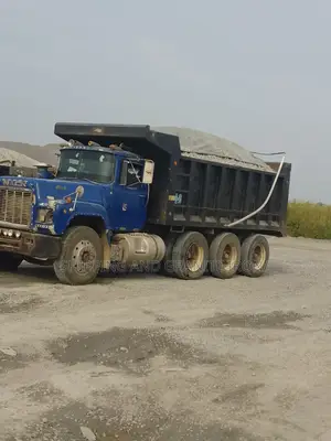 Trustworthy Granite Delivery