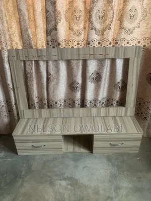 Saloon Drawers/Mirror Frame