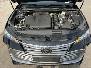 Toyota Avalon XLE FWD Sedan (3.5L V6 8A) 2019 Black